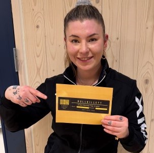 GULLBILLETTER TIL WANG ZENGYI, PIRTSKHALAVA OG TAKSDAL