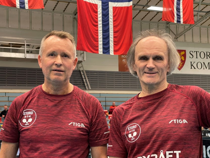 NM-gull til  Arild Haukanes og Atle Irgens fra Stord BTK i Herrer double 60.Foto: NBTF