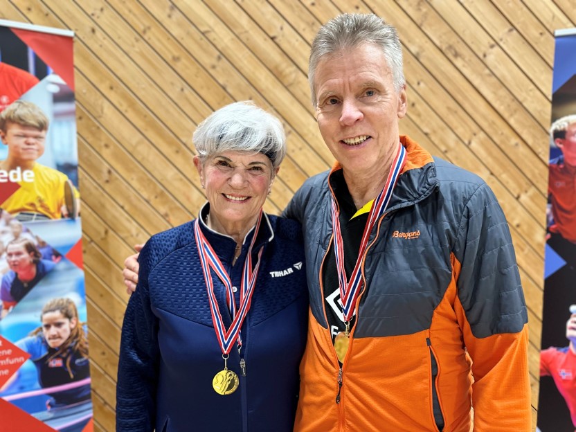 NM-gull til Tommy Schierning og Kari Gjengedal i Mix Double 70