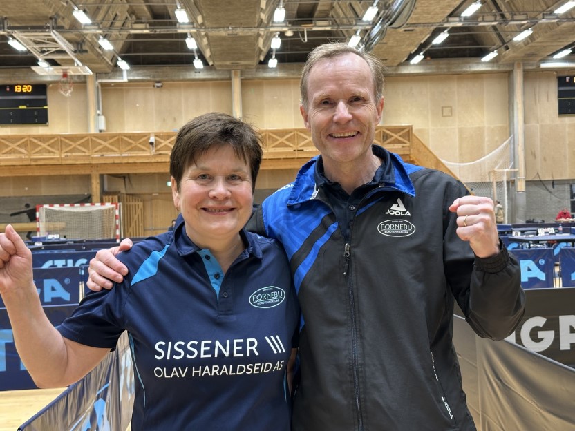 NM-gull til Dag Tvervaag og Hilde Gundersen i mix double 60
