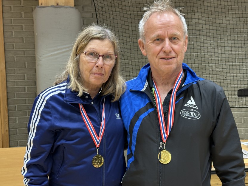 Gull til Pål Guttormsen og Unni Halvorsen i mixdouble 70