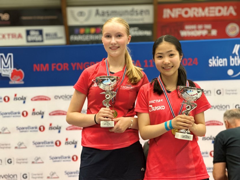 Susanne Flor Wilhelmsen og Yanwen Zhu til topps i jenter double 15