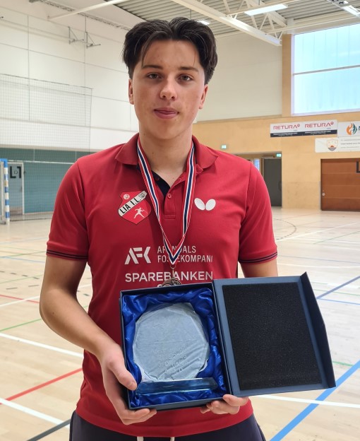 Alexander Korsg&aring;rd &aring;rets lagspiller.jpg