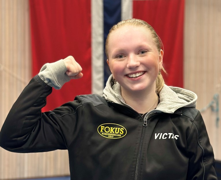 Christine Kalvatn ble norgesmester i damer junior singel etter en tøff finale.