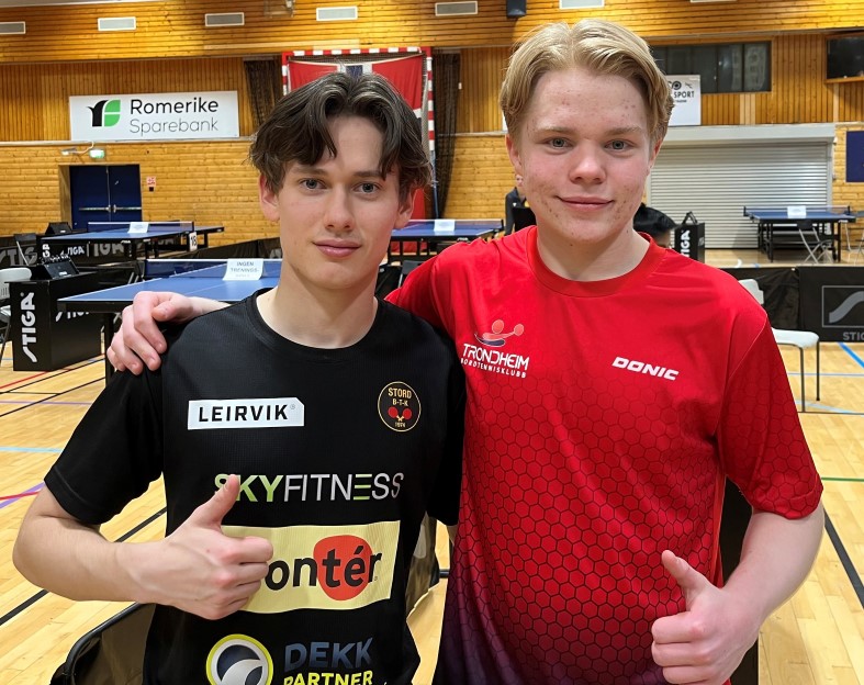Kristoffer Rye-Holmboe og Krizander Magnussen norgesmestere i para eldre junior åpen double